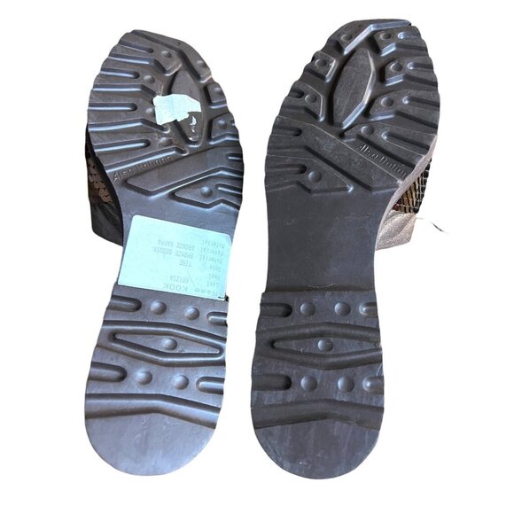 Prevata Womens Bronze Sequin Slide Sandals Size 39 (6) Made In Italy - Picture 3 of 3